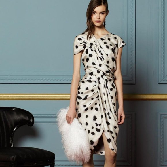 HELLESSY Silk Printed Vintage Vibe Dress sz 2 or XS Worn once $1600 - Picture 1 of 7
